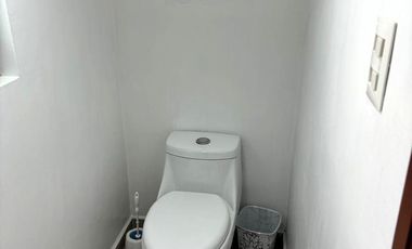Casa en venta en Condado del Valle, Metepec, Estado de México, sección Bakeira