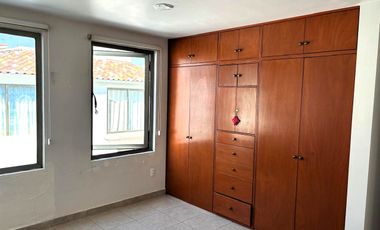 Casa en venta en Condado del Valle, Metepec, Estado de México, sección Bakeira