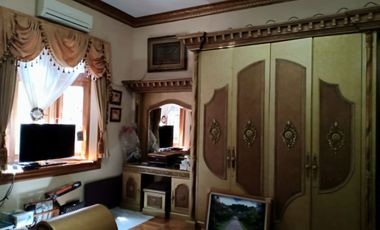 Rumah siap huni design classic furnished di Kerten Solo Jawa tengah