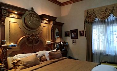 Rumah siap huni design classic furnished di Kerten Solo Jawa tengah