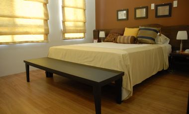 House and Lot For Sale in Silang Cavite near Tagaytay in a Gated Golf Community