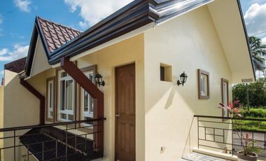 House and Lot For Sale in Silang Cavite near Tagaytay in a Gated Golf Community