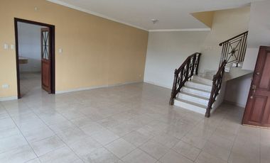 Departamento  en Alquiler en los Ceibos, 4 Habitaciones, 3 Baños, Balcón, Parqueos, Seguridad,  Norte de Guayaquil.