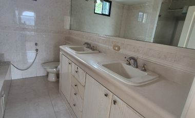 Departamento  en Alquiler en los Ceibos, 4 Habitaciones, 3 Baños, Balcón, Parqueos, Seguridad,  Norte de Guayaquil.