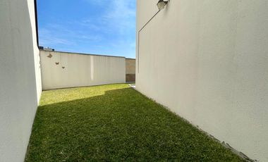 Casa de 3 recámaras, modelo Amatista, con alberca en condominio, Fraccionamiento Real Santa Fe, Xochitepec, Mor.