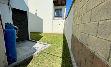 Casa de 3 recámaras, modelo Amatista, con alberca en condominio, Fraccionamiento Real Santa Fe, Xochitepec, Mor.