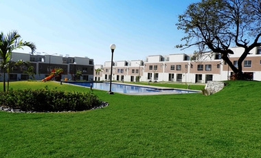 Casa de 3 recámaras, modelo Amatista, con alberca en condominio, Fraccionamiento Real Santa Fe, Xochitepec, Mor.