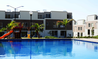 Casa de 3 recámaras, modelo Amatista, con alberca en condominio, Fraccionamiento Real Santa Fe, Xochitepec, Mor.