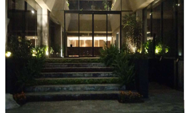 LOCALES Y OFICINAS EN RENTA AV. LAZARO CARDENAS