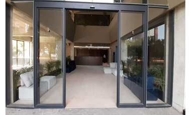 LOCALES Y OFICINAS EN RENTA AV. LAZARO CARDENAS