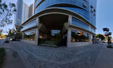 LOCALES Y OFICINAS EN RENTA AV. LAZARO CARDENAS