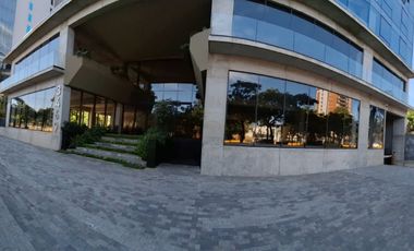 LOCALES Y OFICINAS EN RENTA AV. LAZARO CARDENAS