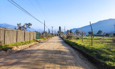 Se venden o permutan 5 sitios de 1000 m2 cada uno en Cuyuncavi abajo, Curacaví