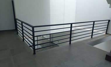 VENTA DE CASA NUEVA CON DOS CASAS CLUB EN FRACCIONAMIENTO LA CIMA, BURGOS CORINTO