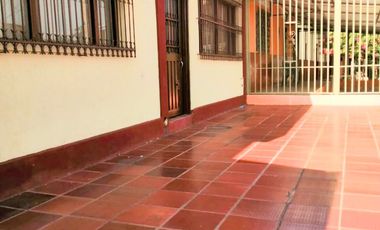 GIRARDOT- HERMOSA CASA BARRIO BUENOS AIRES