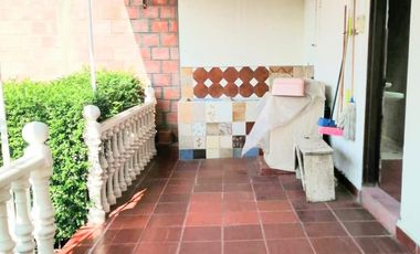 GIRARDOT- HERMOSA CASA BARRIO BUENOS AIRES