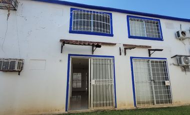 VENDO CASA CON ESTACIONAMIENTO PROPIO CUARTO DE TV ALBERCA 2 RECAMARAS ACAPULCO