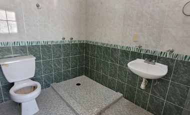 VENDO CASA CON ESTACIONAMIENTO PROPIO CUARTO DE TV ALBERCA 2 RECAMARAS ACAPULCO
