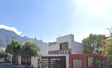 Casa, remate Banacario, Cumbres de Madeira Monterrey, Nuevo Leon.