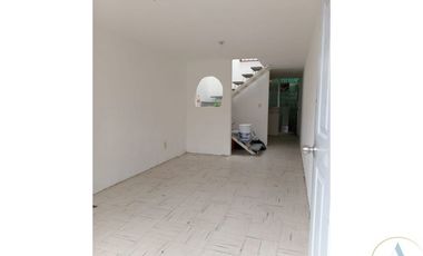 CASA 2 REC PRIVADA 10 MIN SUBURBANO CUAUTITLAN