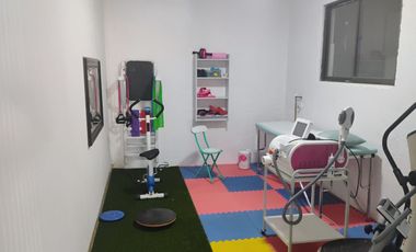 Arriendo Oficinas Centro Médico Ayün Julio Zegers 1176