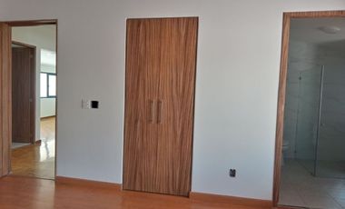 Hermosa casa en Ciudad Satélite