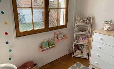 Acogedora Y Luminosa Casa En Excelente Ubicación