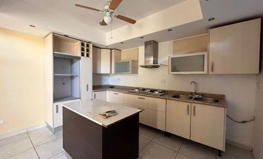 Casa en Renta en Privada Puerta de Hierro A1