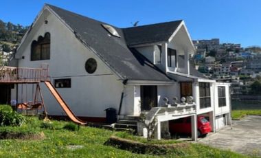 Hermosa Propiedad de venta en Santa Barbara de Chillogallo