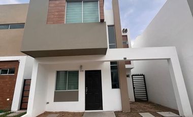 Casa en renta en Punto Oriente A1
