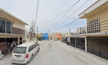 GRAN OPORTUNIDAD DE INVERSIÓN - CASA ECONOMICA EN VENTA - CASA ADJUDICADA – Valle de Orizaba 307, Balcones de Alcalá, 88799 Reynosa, Tamps.