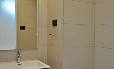 En Venta Departamento Moderno 2d2b Vista Despejada Ubicación