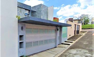 CASA EN VENTA RESIDENCIAL MONTE MAGNO XALAPA