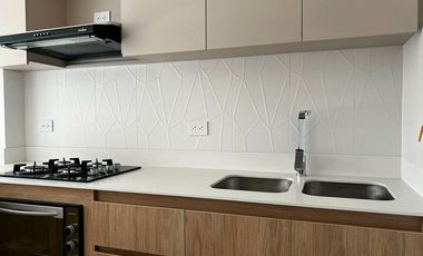 48126 Apartamento en arriendo en el sector Loma del Escobero, Envigado