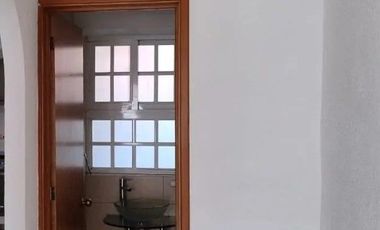 PRECIOSA Y AMPLIA CASA, EXCELENTE UBICACIÓN EN RESIDENCIAL LAS AMÉRICAS ECATEPEC. A UNOS MINUTOS DE LA CDMX!!! -NO CRÉDITOS-