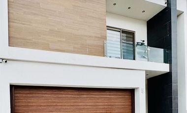 Casa en Venta Fraccionamiento Valdivia $5,200,000.