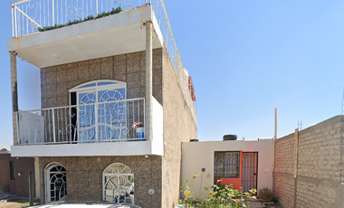 EXCELENTE OPORTUNIDAD, GRAN CASA EN CALLE DE LA ABUNDANCIA, TLAJOMULCO JALISCO, REMATE BANCARIO