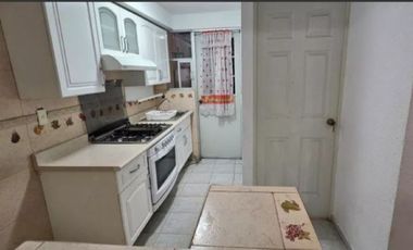 PRECIOSA Y AMPLIA CASA, EXCELENTE UBICACIÓN EN RESIDENCIAL LAS AMÉRICAS ECATEPEC. A UNOS MINUTOS DE LA CDMX!!! -NO CRÉDITOS-