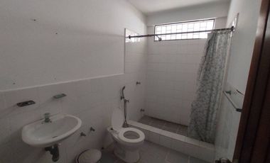 casa de venta en crucita sector los arenales A/R