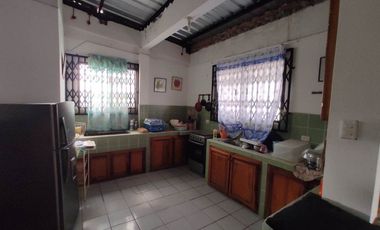 casa de venta en crucita sector los arenales A/R