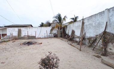 casa de venta en crucita sector los arenales A/R