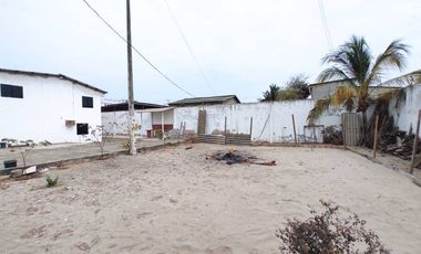 casa de venta en crucita sector los arenales A/R