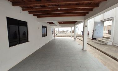 casa de venta en crucita sector los arenales A/R