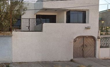 HERMOSA PROPIEDAD EN JARDINES DE CASA NUEVA ECATEC DE MORELOS EDO MEX!!!