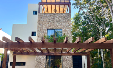 INCREIBLE VIlla en el Corazon de TULUM