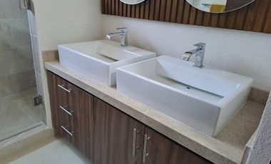 Penthouse en venta en el Barreal,  San Andres Cholula, Puebla, UDLAP,  2 o 3 recamaras, 2.5 baños, 2 autos, alberca, gym