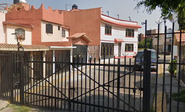 HERMOSA PROPIEDAD EN REAL DEL BOSQUE TULTITLAN EDO MEX!!!!