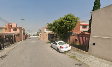 HERMOSA PROPIEDAD EN REAL DEL BOSQUE TULTITLAN EDO MEX!!!!