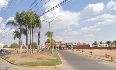 CASA EN VENTA EN BOSQUES DEL PRADO, AGUASCALIENTES