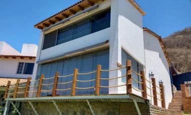VENTA DE HERMOSA PROPIEDAD EN CHAPALA, JALISCO.